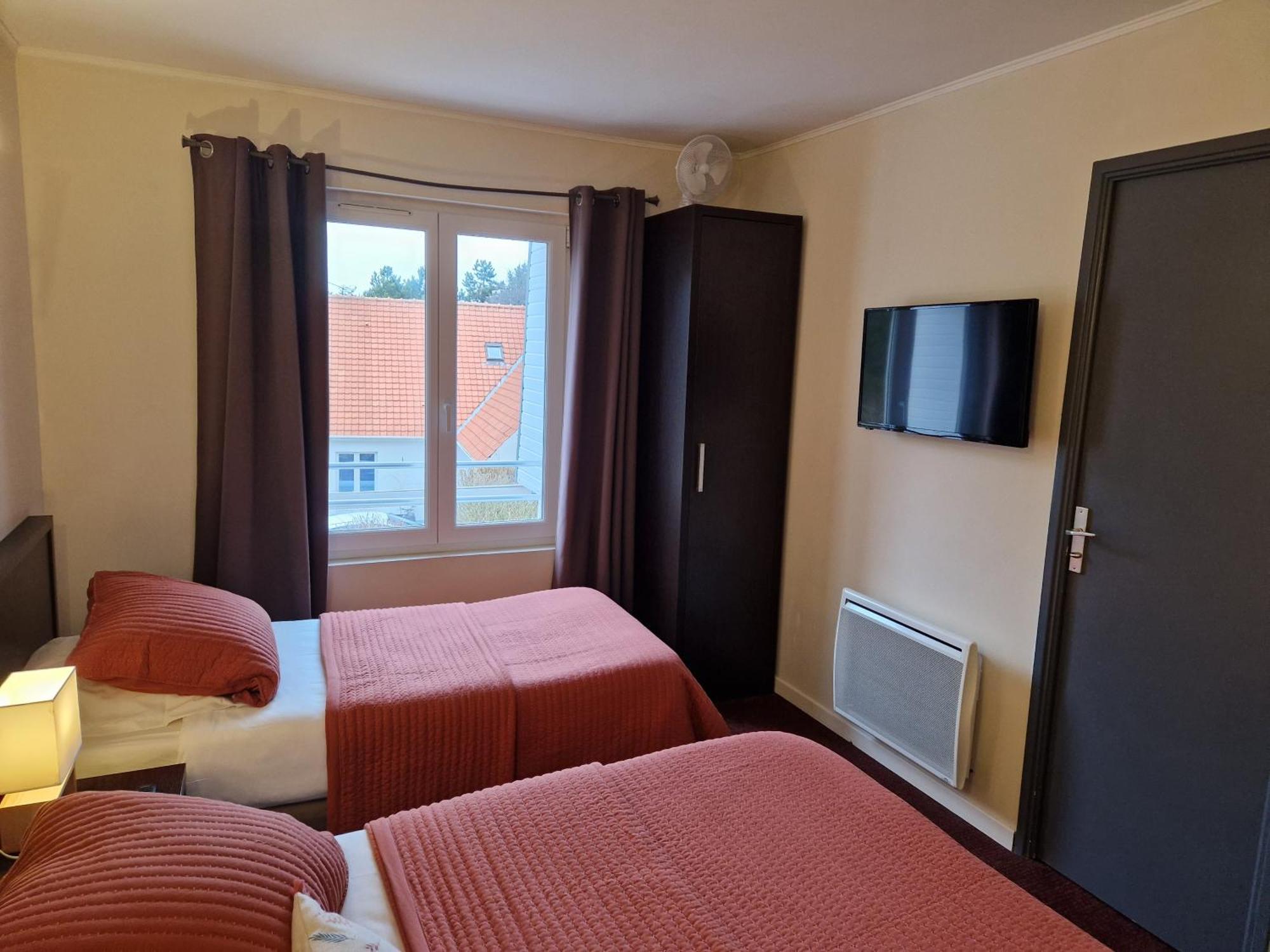 Hotel Bal Tournehem Exteriör bild