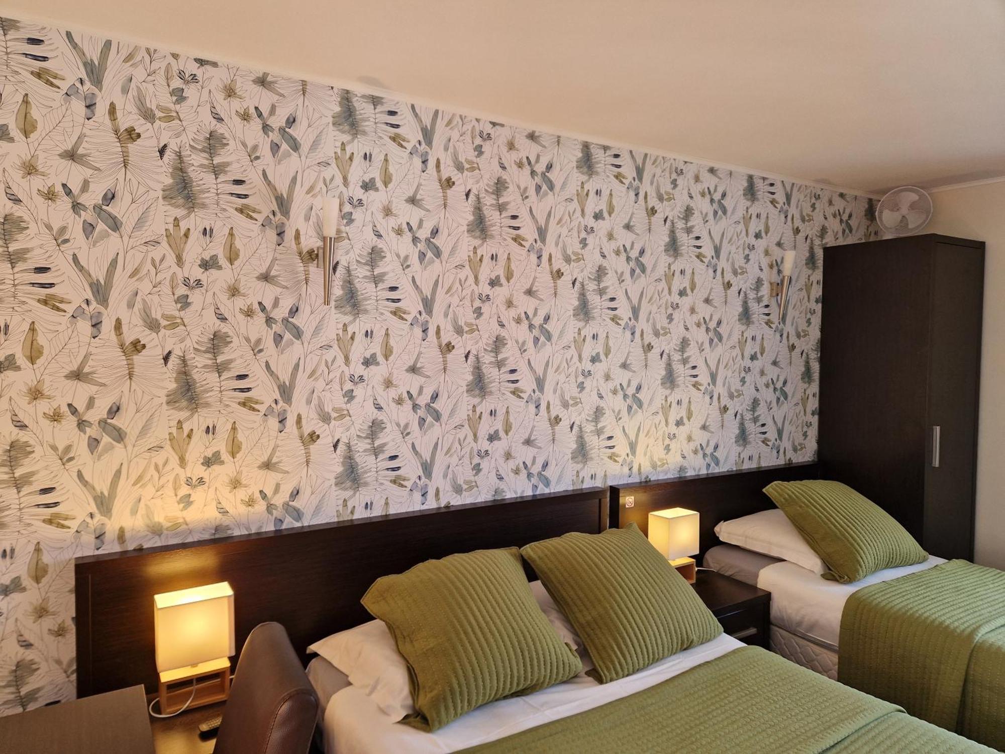 Hotel Bal Tournehem Exteriör bild